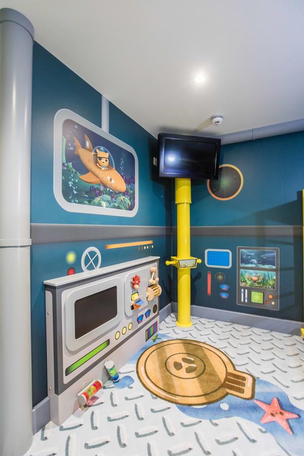 Cbeebies Land Hotel Biddulph  Exterior photo