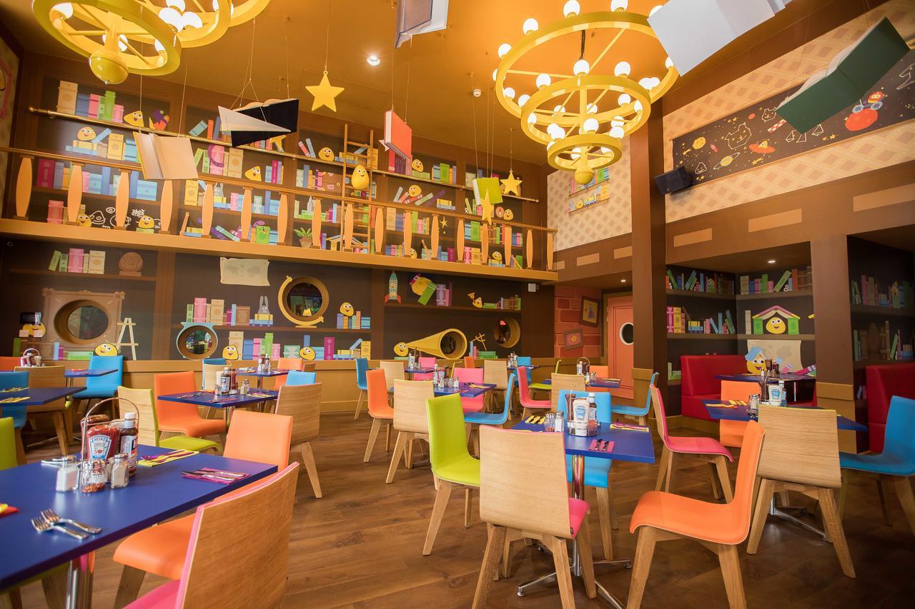 Cbeebies Land Hotel Biddulph  Exterior photo